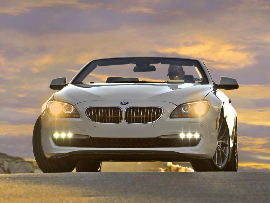  BMW 650i Convertible 2011 года  (US) (фото 5 из 20)
